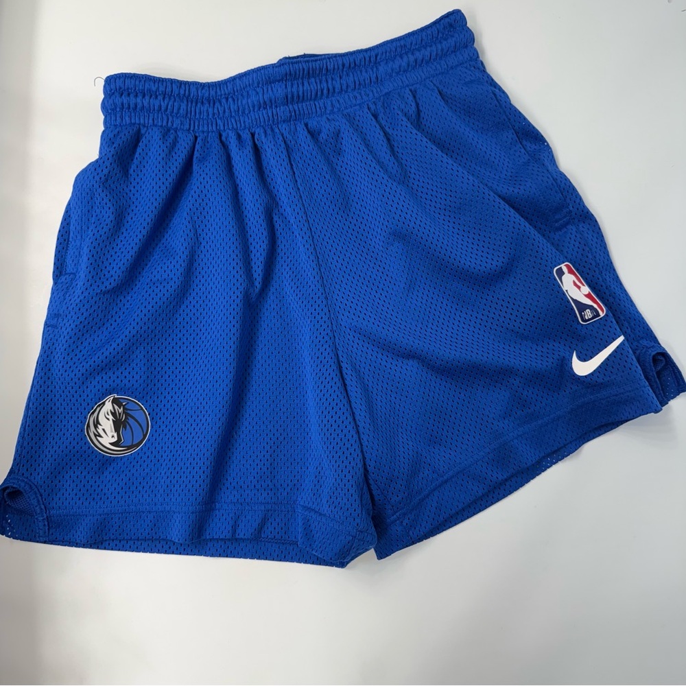 Dallas Mavericks Nike Royal Blue Athletic Shorts